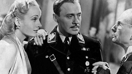Carole Lombard y Jack Benny en una secuencia de 