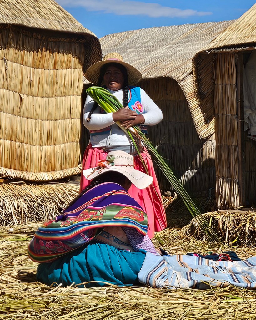 Dos mujeres uros